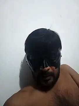 Snapshot of johnsinsexy chatting on January 2025 10:29:02 PM johnsinsexy online show from January 2025 10:29:02 PM