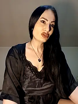 Snapshot of EveeRose chatting on February 2026 08:08:02 AM EveeRose online show from February 2026 08:08:02 AM