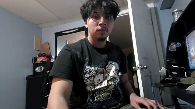 Snapshot of meximaloo1 chatting on October 2025 04:37:01 AM meximaloo1 online show from October 2025 04:37:01 AM