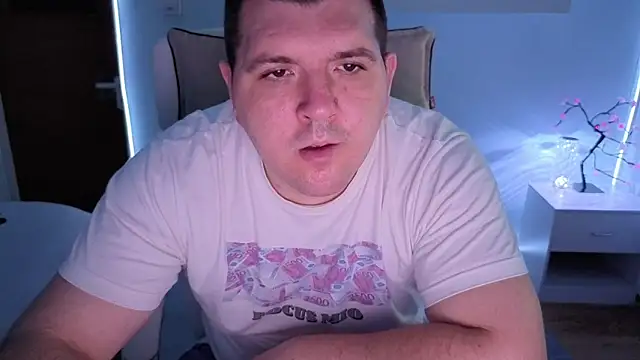 Snapshot of JasonJacks chatting on June 2026 03:11:01 AM JasonJacks online show from June 2026 03:11:01 AM