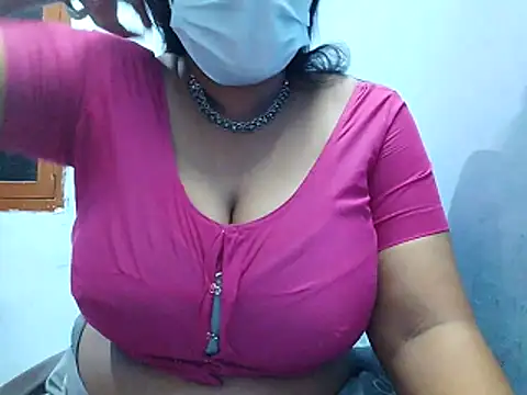 Snapshot of Tamilsathya2024 chatting on December 2024 10:20:01 PM Tamilsathya2024 online show from December 2024 10:20:01 PM