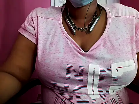 Snapshot of Tamilsathya2024 chatting on February 2025 03:43:02 AM Tamilsathya2024 online show from February 2025 03:43:02 AM