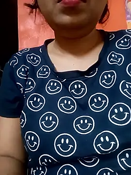 sunita-doll online show from February 2026 01:37:02 AM