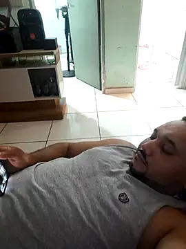 Snapshot of alexjs84 chatting on December 2024 11:07:02 PM alexjs84 online show from December 2024 11:07:02 PM