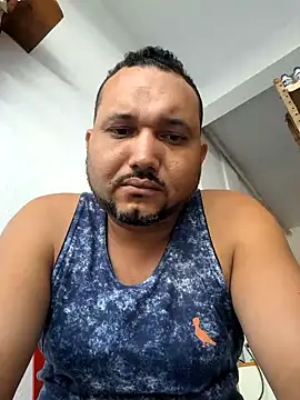 Snapshot of alexjs84 chatting on December 2024 06:24:02 PM alexjs84 online show from December 2024 06:24:02 PM