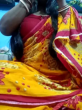 Hot-Manshi2 online show from February 2026 06:44:02 PM