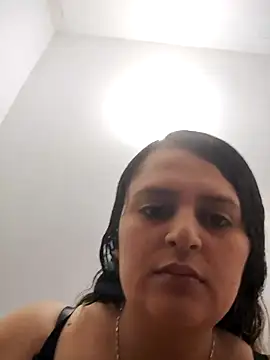 Miss balloonsmila online show from December 2024 08:00:01 PM