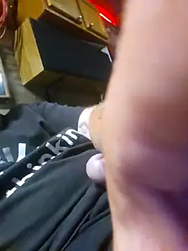 tileguyyy online show from September 2025 06:35:01 AM