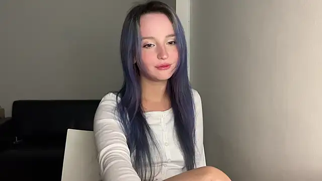 bumble bee online show from February 2025 11:41:02 AM