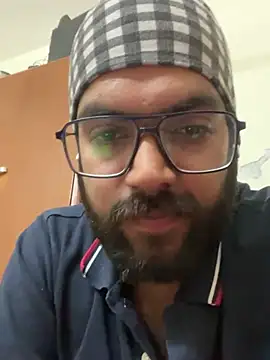 Arsh Loves Luv online show from December 2024 12:34:02 PM