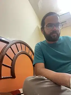 Arsh Loves Luv online show from December 2024 08:00:02 AM