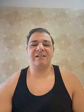 SecretlyDD online show from February 2025 03:52:01 PM