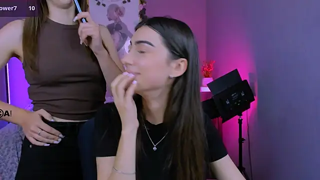 berry alma online show from October 2025 01:09:01 PM