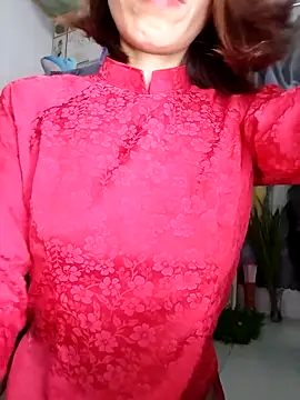 Lucy limon online show from April 2026 09:34:01 PM