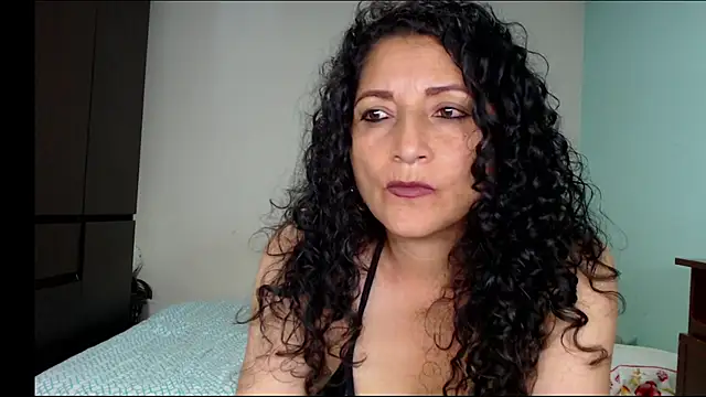 arianna ros3 online show from October 2025 03:09:01 AM