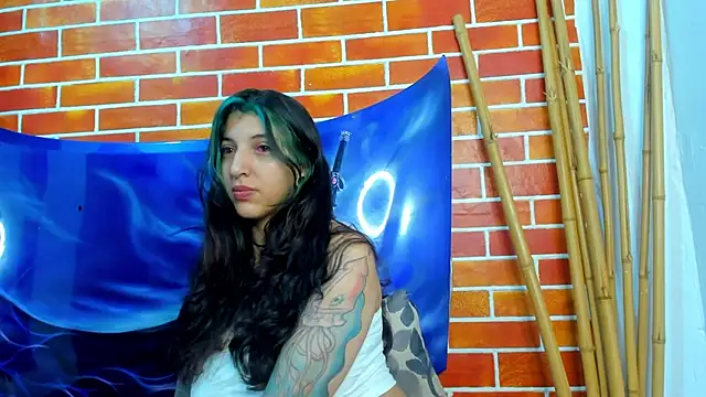 marlenna online show from December 2024 11:36:01 AM