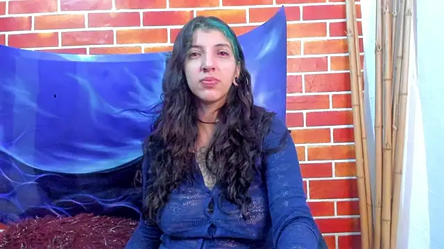 marlenna online show from January 2025 11:31:01 AM