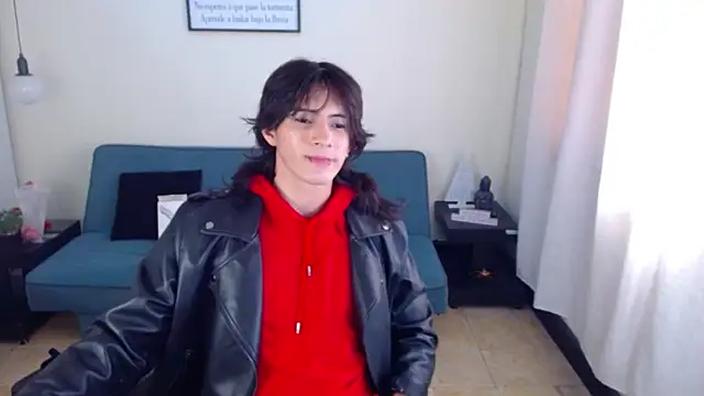 andreey50 online show from December 2024 08:05:02 PM