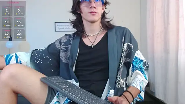 andreey50 online show from February 2025 08:53:02 PM