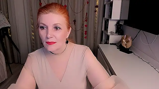 Snapshot of Fire-Fox-One chatting on February 2025 12:40:01 AM Fire-Fox-One online show from February 2025 12:40:01 AM