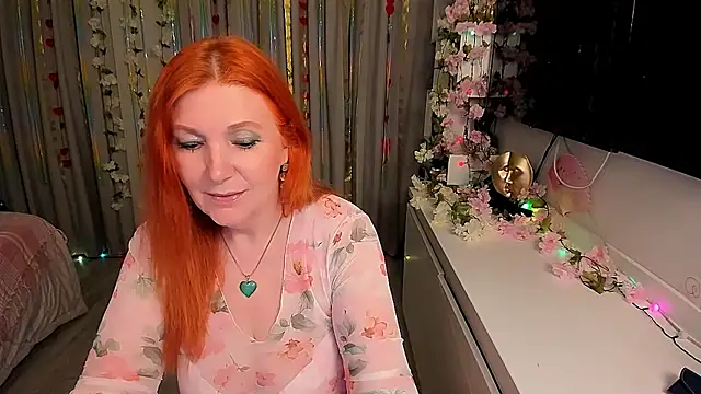 Snapshot of Fire-Fox-One chatting on March 2025 10:06:02 PM Fire-Fox-One online show from March 2025 10:06:02 PM