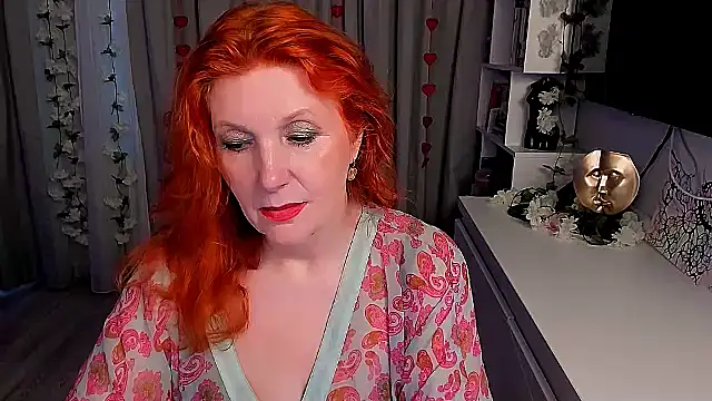 Snapshot of Fire-Fox-One chatting on September 2025 03:56:02 PM Fire-Fox-One online show from September 2025 03:56:02 PM