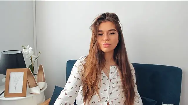 Snapshot of CamilaAmazing chatting on October 2025 10:59:02 AM CamilaAmazing online show from October 2025 10:59:02 AM