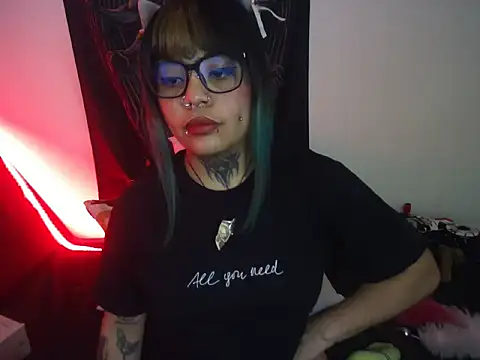 Snapshot of Eta_carinae chatting on February 2025 05:26:02 AM Eta carinae online show from February 2025 05:26:02 AM