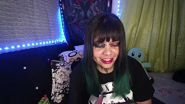 Snapshot of Eta_carinae chatting on October 2025 01:39:02 AM Eta carinae online show from October 2025 01:39:02 AM