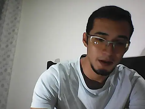 Snapshot of baby_jhons chatting on October 2025 09:58:02 PM baby jhons online show from October 2025 09:58:02 PM