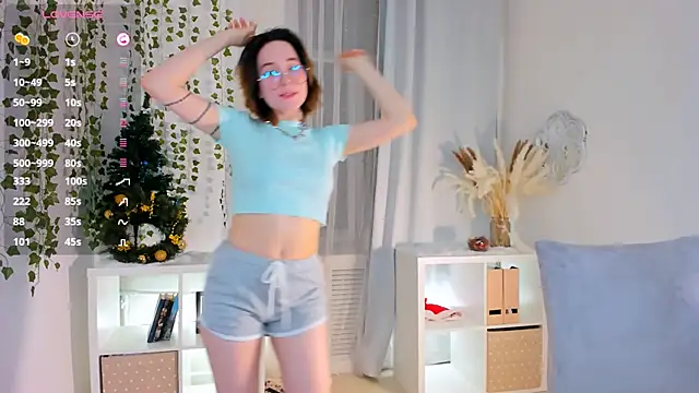 lilithlunna online show from January 2025 04:36:02 AM