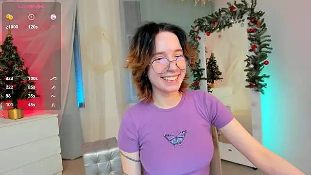 lilithlunna online show from January 2025 01:31:02 AM