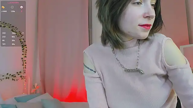 lilithlunna online show from February 2025 02:00:01 AM