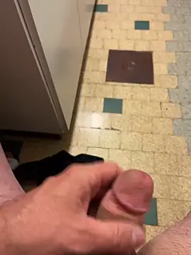 mikiss789 online show from November 2025 06:00:02 AM