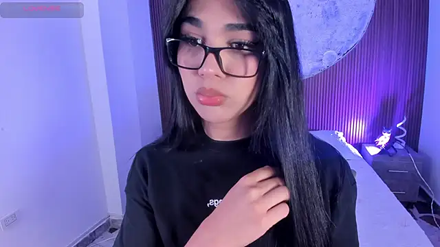 RoseCassie online show from January 2026 01:46:01 PM