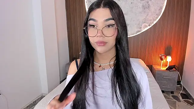 RoseCassie online show from May 2026 01:29:02 PM