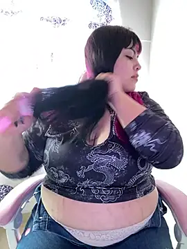 Snapshot of Pinky-Flower chatting on January 2025 07:08:01 PM Pinky-Flower online show from January 2025 07:08:01 PM