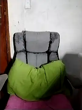 Damm Bobbies online show from July 2026 10:37:01 PM