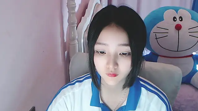 xiao-xiao-D online show from February 2025 02:48:02 PM