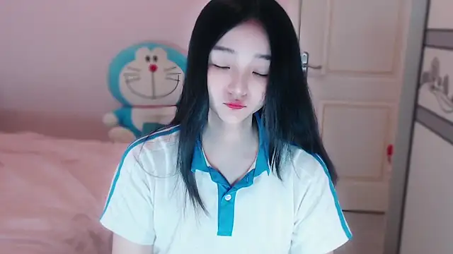 xiao-xiao-D online show from September 2025 02:26:02 AM