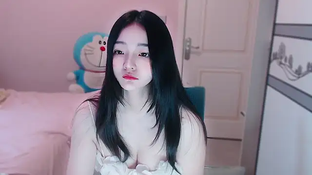 xiao-xiao-D online show from October 2025 04:52:01 AM