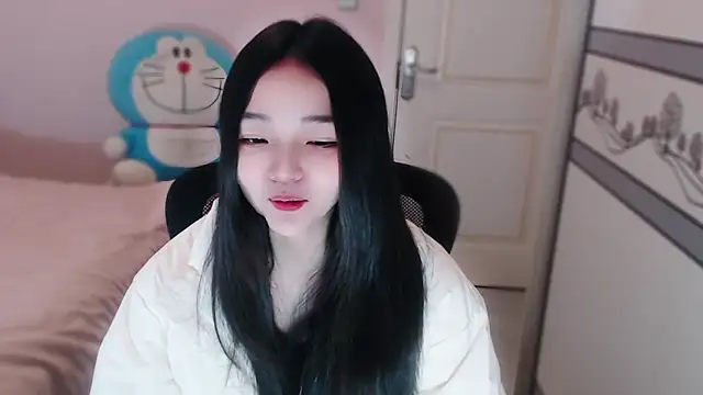 xiao-xiao-D online show from October 2025 09:24:02 AM