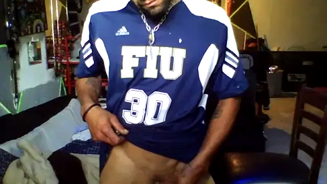 dulcedeseo13 online show from April 2026 05:21:01 PM