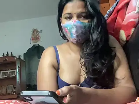 Tamil Sanjana  online show from November 2025 01:29:01 AM