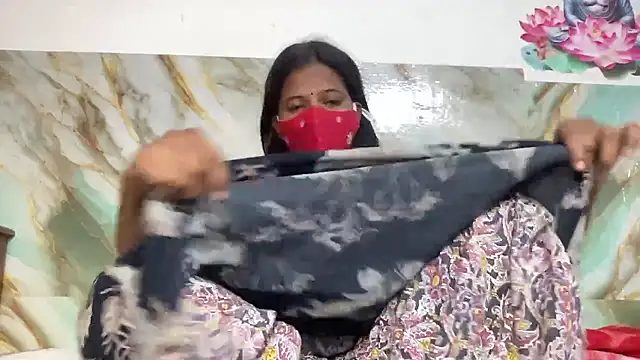 Snapshot of Tamil_Sanjana_ chatting on January 2026 12:57:02 AM Tamil Sanjana online show from January 2026 12:57:02 AM