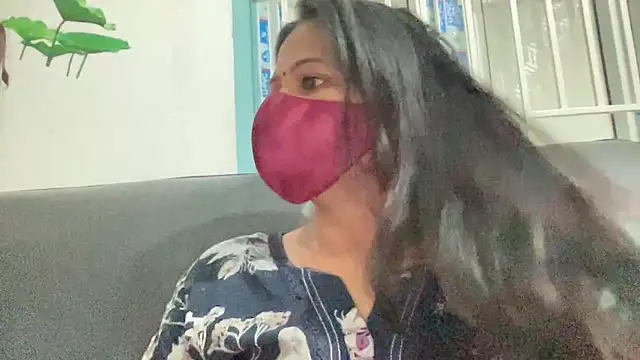 Snapshot of Tamil_Sanjana_ chatting on February 2026 01:37:01 AM Tamil Sanjana online show from February 2026 01:37:01 AM