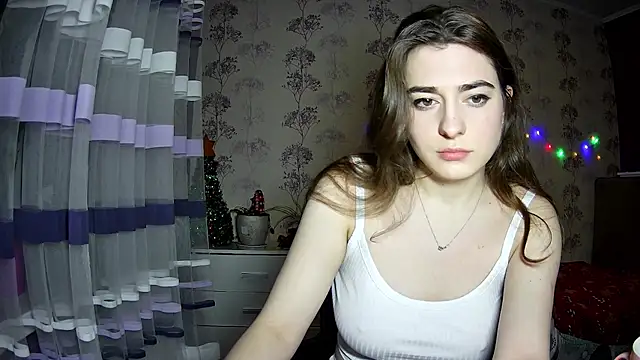 Snapshot of Sofiy_a chatting on January 2025 12:10:01 AM Sofiy a online show from January 2025 12:10:01 AM