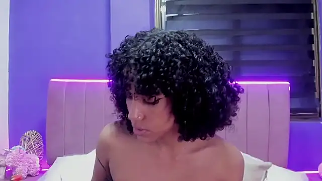 CintiaWalker online show from March 2026 01:15:02 PM