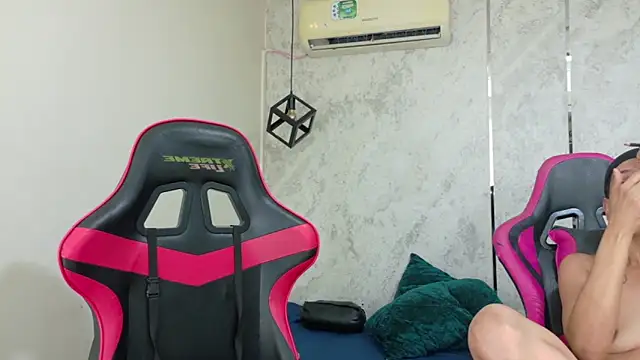 dani-lue online show from April 2026 02:46:02 PM