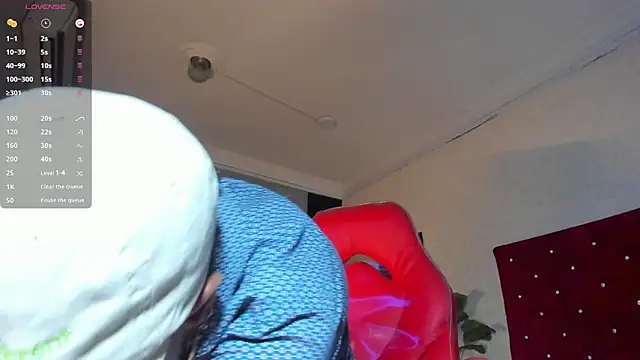 JhonyMiller  online show from April 2026 08:46:02 PM